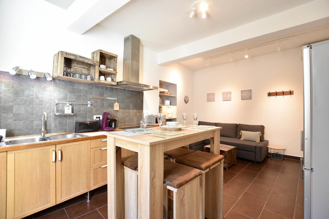 Succes - Tres Beau Duplex- Coeur D'Arles- Climatisation Apartment Екстериор снимка